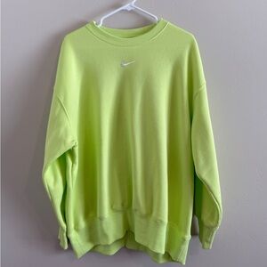 Nike Women’s Oversized Sweatshirt